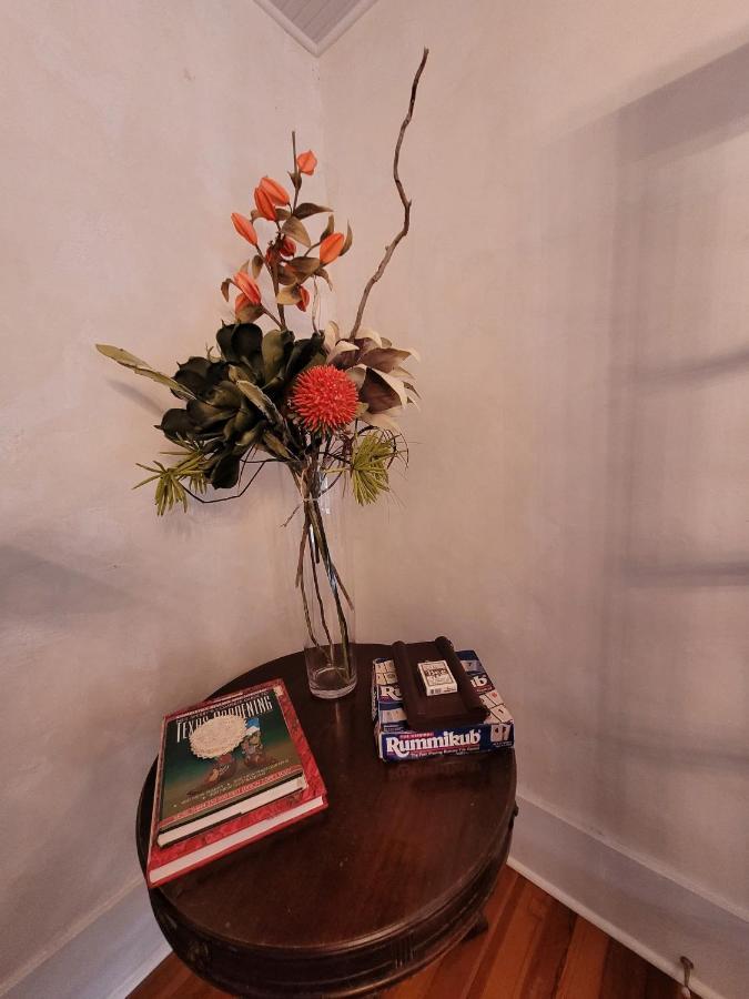 Holland House - Historic And Sophisticated Villa Alpine Ngoại thất bức ảnh
