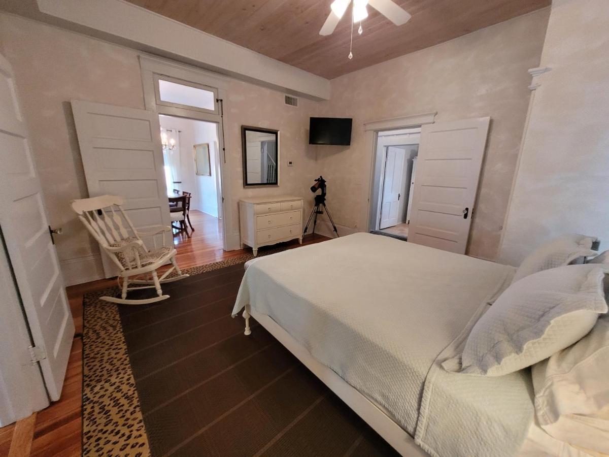 Holland House - Historic And Sophisticated Villa Alpine Ngoại thất bức ảnh